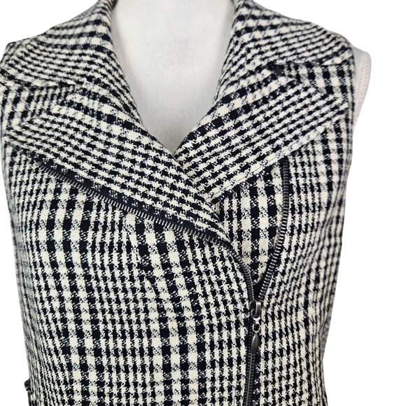 Chico's Womens Small Houndstooth Sleeveless Vest Zipper Pockets Asymmetrical - Picture 6 of 10
